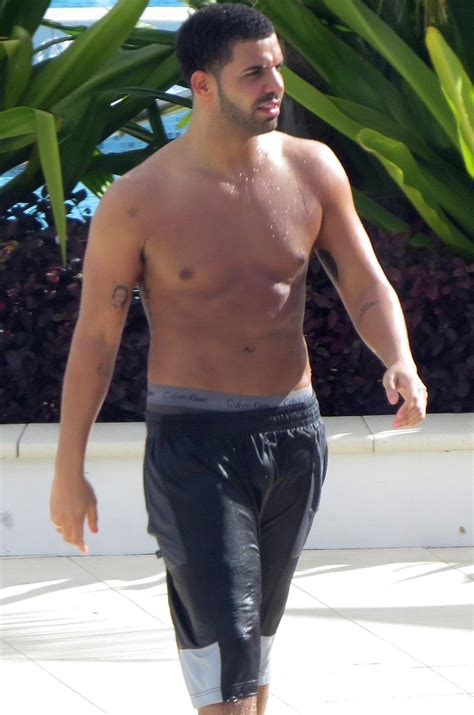 drake naked photo|Rapper Drake Nude Leaked Gallery Is Online